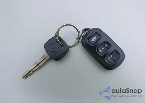 2004 Toyota Camry Le из США, поврежденный, VIN 4T1BE32K14U270293